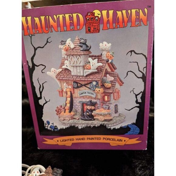 Halloween Other - Vintage Haunted Haven Pumpkin Factory Lighted Halloween Village House